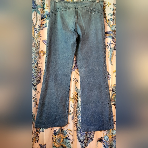 D'Mode Rivet Jeans - Picture 3 of 8